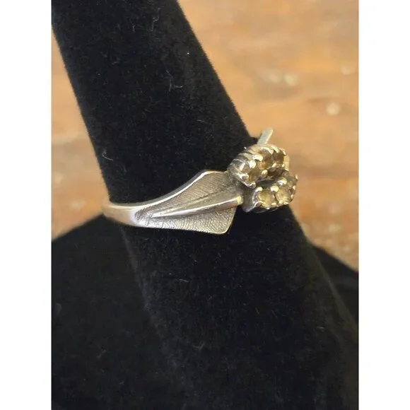 VintageGold Floral Ring Onyx with Diamond Accent Size 5.75 Elegant Textured